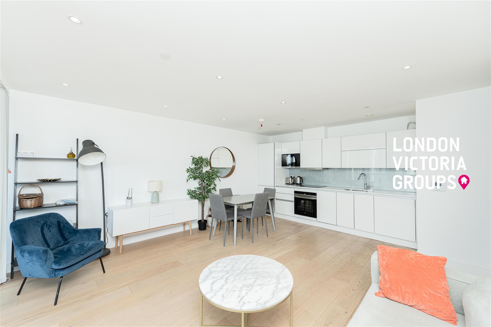 1 bed property in Heritage Tower, 118 East Ferry Road, London
